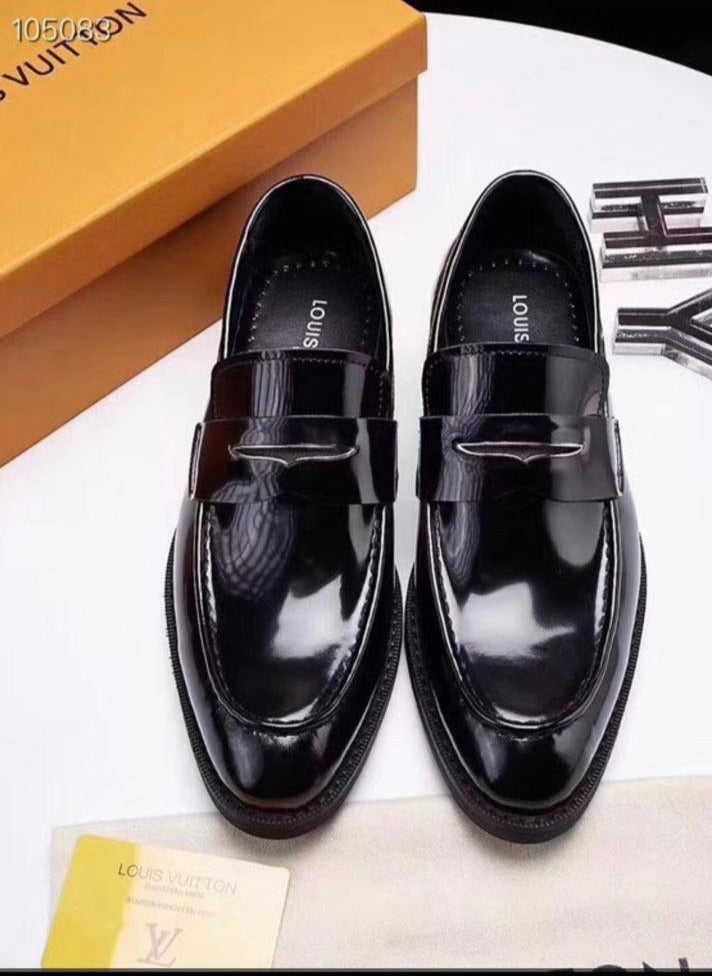 Sneakers Lv